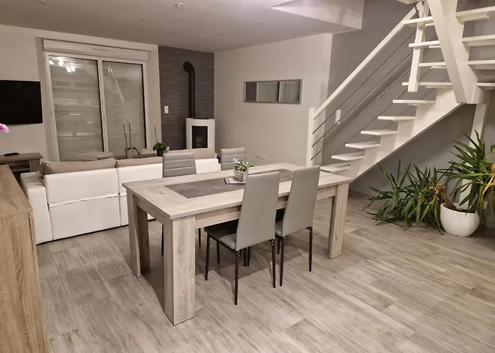 P'tite Maison De Ph * Pont-Hebert